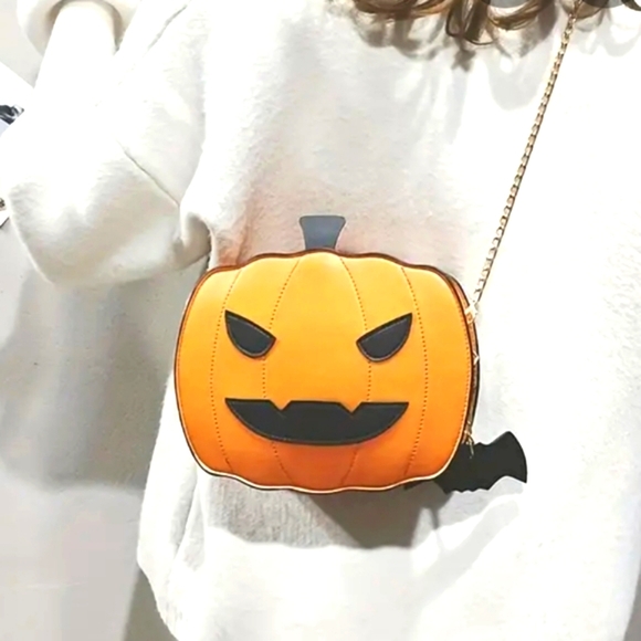 CUTE Jack-O-Lantern Purse - Picture 1 of 6